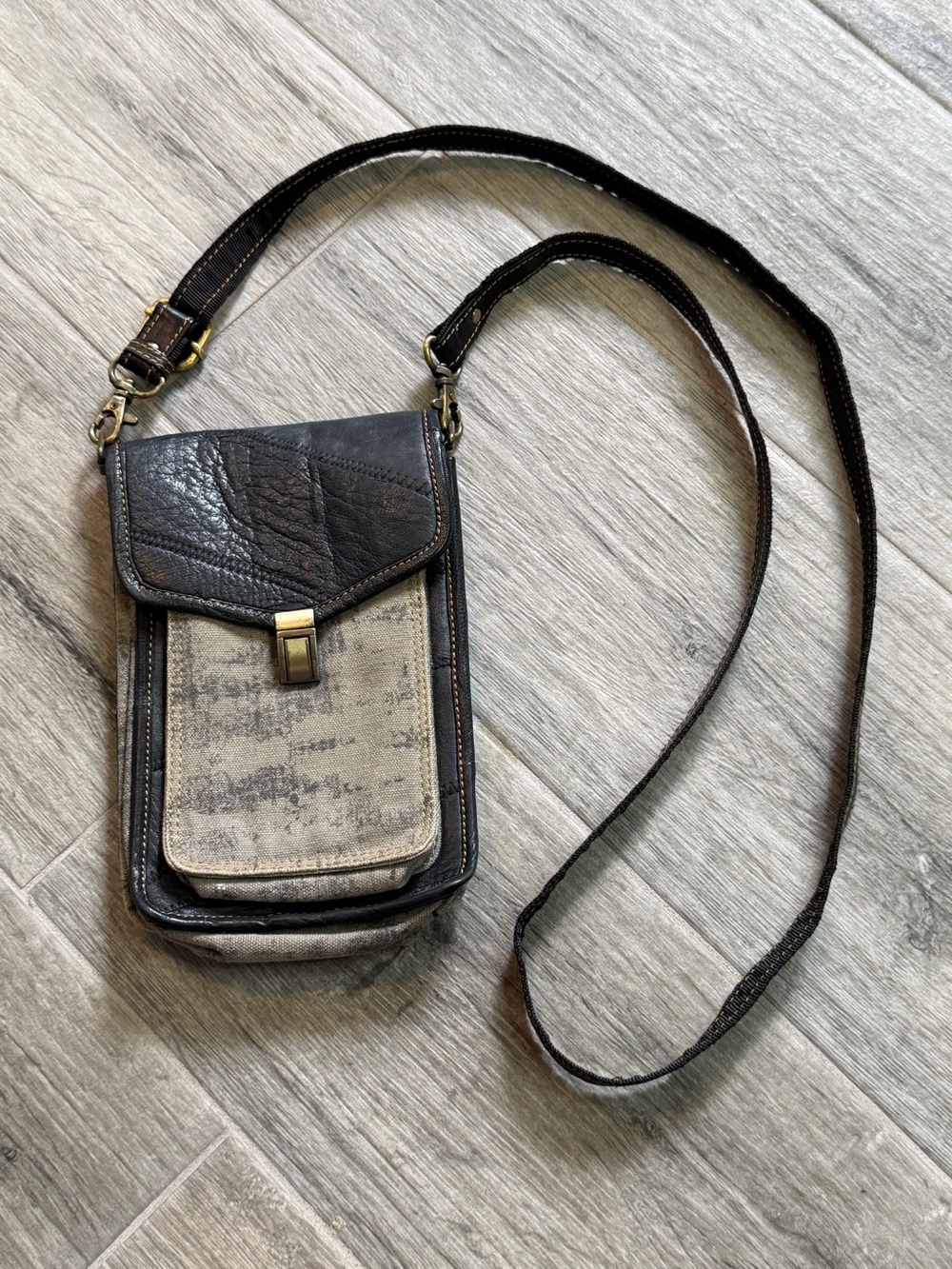 Vaan & Co Harley Unisex Black Leather Upcycled Cross Body Bag Removable Strap